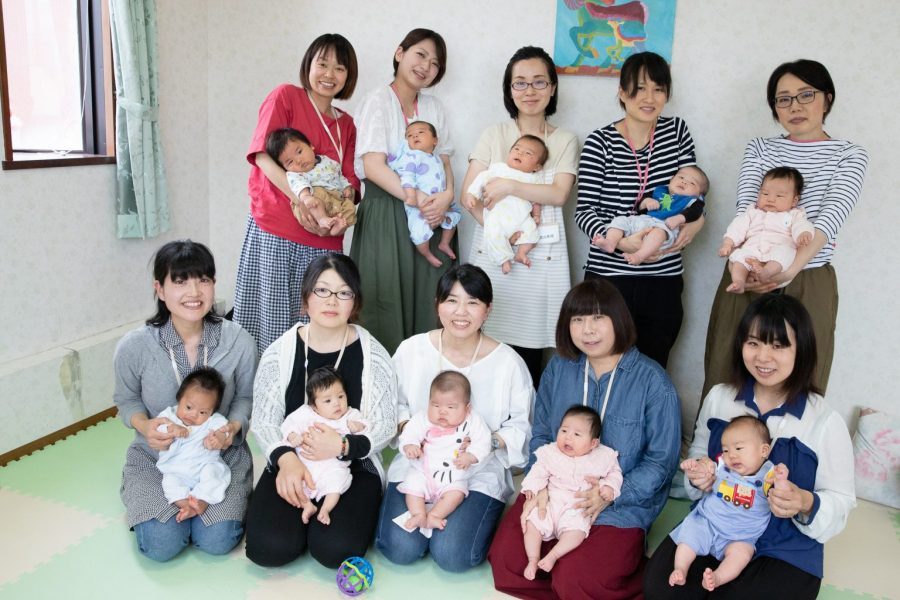 充実した産後ケアで育児を支援